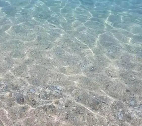 Aldeamento Turístico Villaggio Le Ginestre Casa Antonietta *